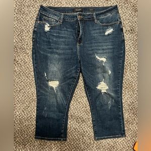 Judy Blue capri fit jeans